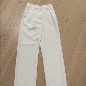 Aritzia Effortless Pants white